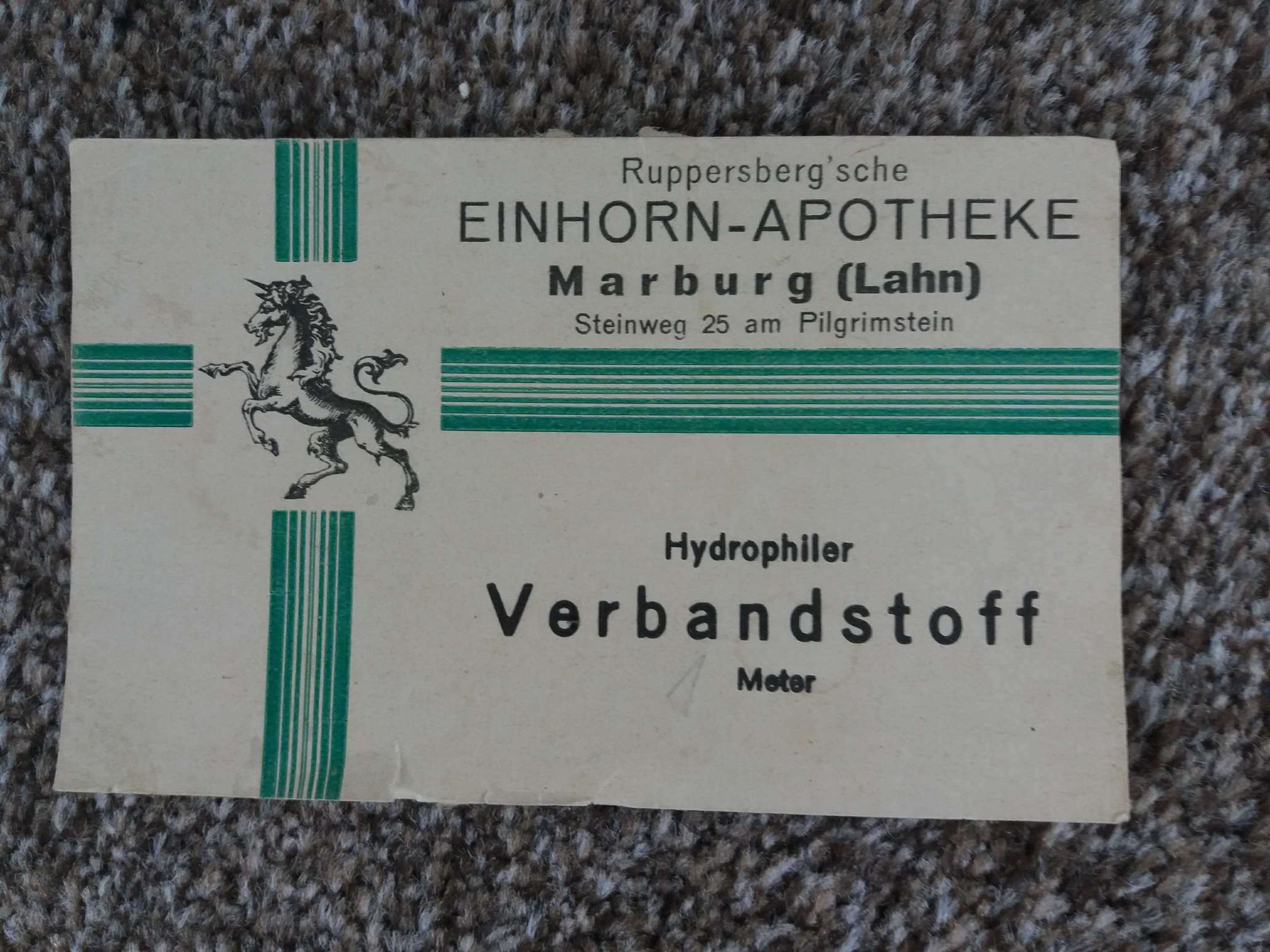 Etikett aus der Ruppersberg'schen Einhornapotheke Marburg